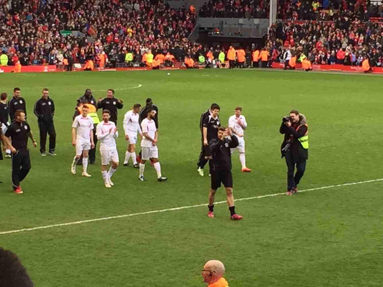 罗马诺：尤文并未追逐坎塞洛，球员不降薪意甲俱乐部无法负担（罗马诺：尤文无意引进坎塞洛，若不降薪意甲球队难以承担其薪资）