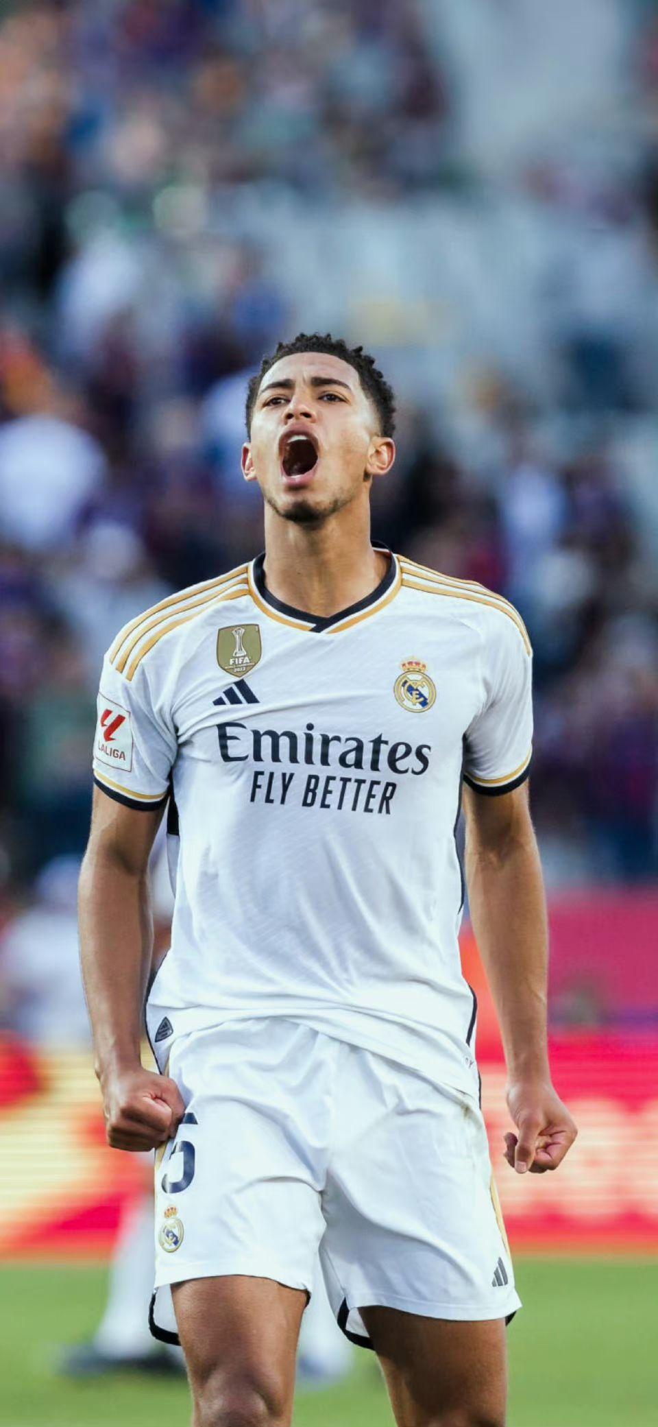 与皇马一役59916人入场观赛，创利物浦队史欧战主场新高（对阵皇马之战59916人到场，刷新利物浦欧战主场观赛纪录）