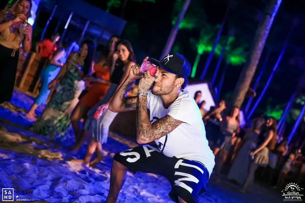 墨媒：22岁美国籍中场布里安被墨西哥归化，他曾代表美国出场