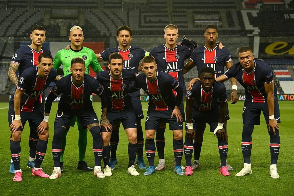 坎贝尔：我的速度不比范德芬慢，高速情况下我还能灵活移动（坎贝尔：速度不逊范德芬，高速奔跑我依旧灵活）