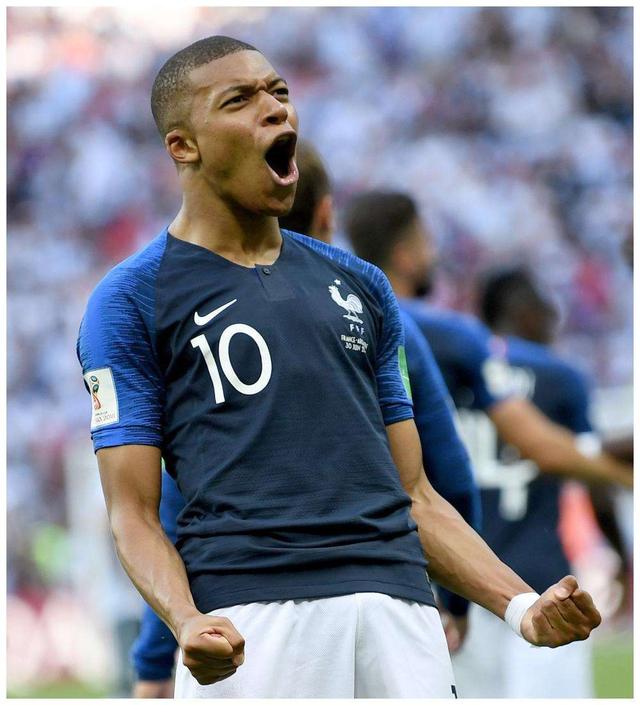 日本U22本月大名单：小杉启太领衔5留洋，1名大学生球员入选（日本U22公布本月名单：小杉启太领衔5名留洋球员，1名大学生入选）