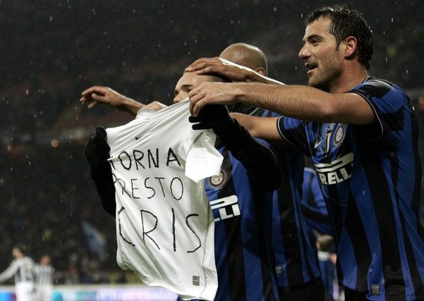 赫罗纳-皇家马德里比赛的VAR争议：姆巴佩手球进球被取消（赫罗纳对皇马之战爆发VAR争议：姆巴佩手球破门被判无效）