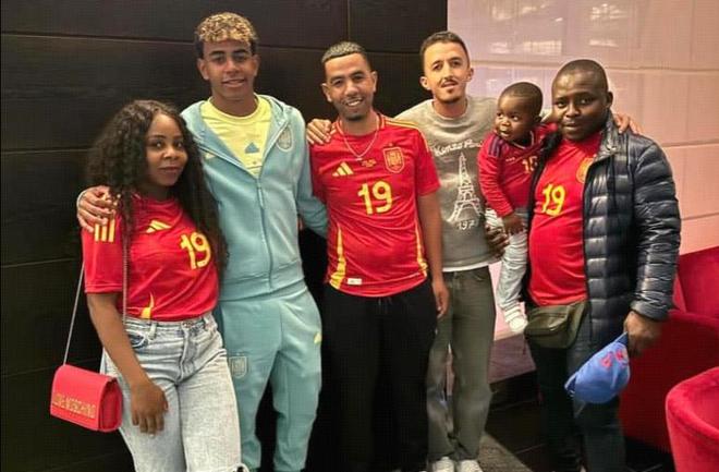 篮球火箭旧将回归休城，粉丝热烈欢迎