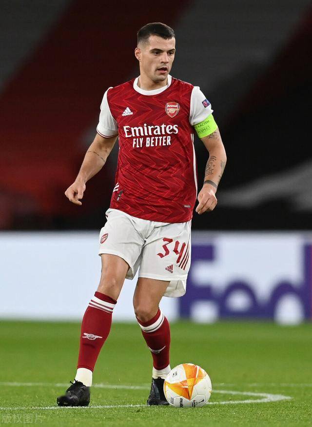 足协评议：成都蓉城胡荷韬进球被吹是误判，点球没判是错误